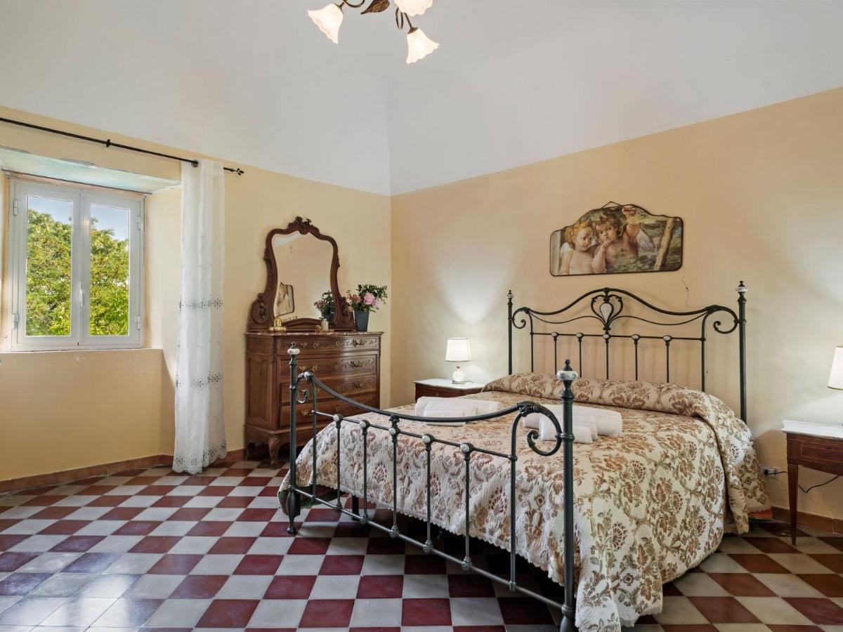 Belvilla By Oyo Casa Otaiti Maniace Chambre photo
